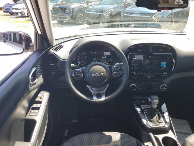 new 2025 Kia Soul car, priced at $23,093
