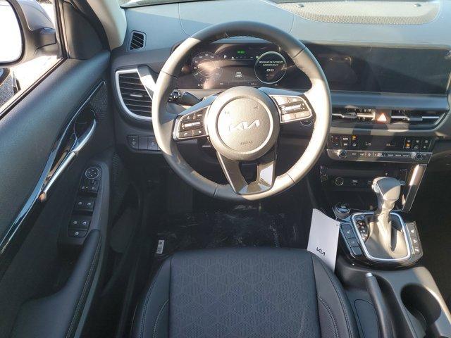 new 2025 Kia Seltos car, priced at $25,730