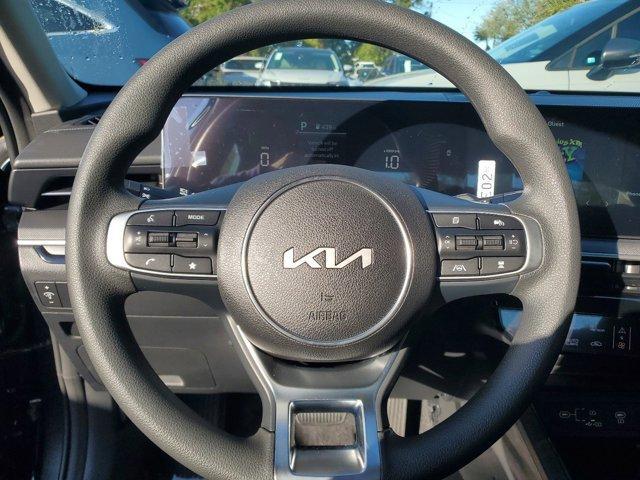 new 2025 Kia K5 car, priced at $25,404