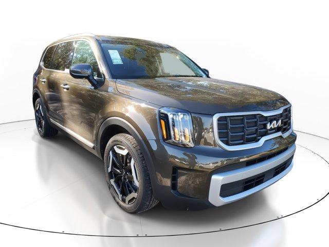 new 2025 Kia Telluride car, priced at $38,261