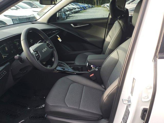 new 2025 Kia Niro car, priced at $31,306