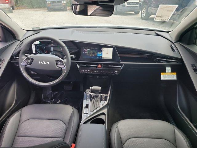 new 2025 Kia Niro car, priced at $31,736