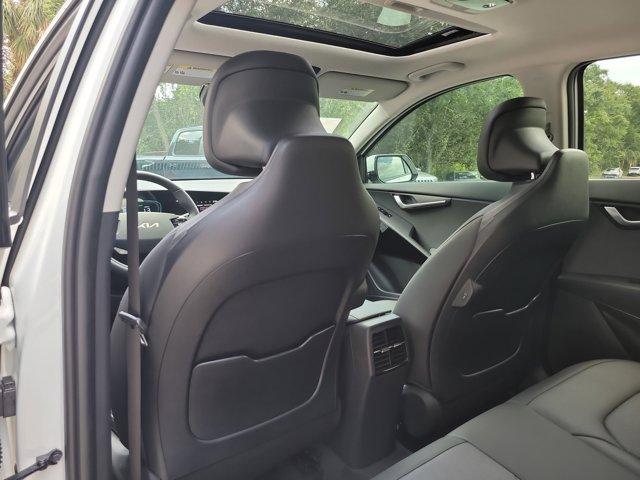 new 2025 Kia Niro car, priced at $31,736