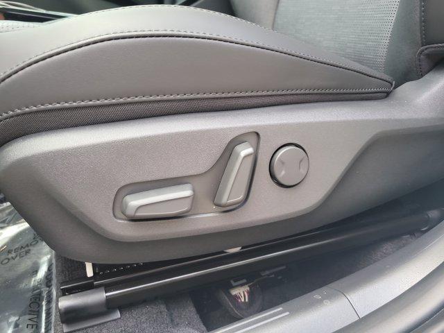 new 2025 Kia Niro car, priced at $32,036