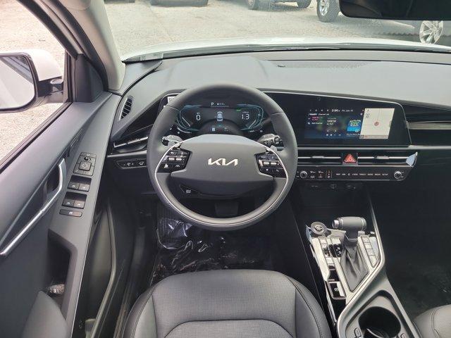 new 2025 Kia Niro car, priced at $31,736