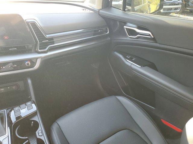 new 2025 Kia Sportage car, priced at $29,118