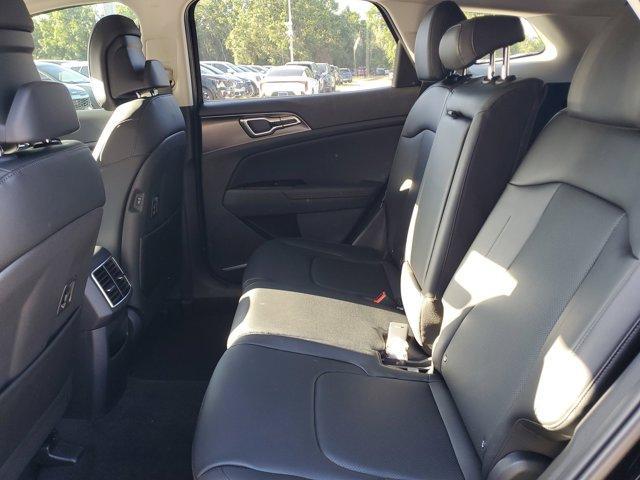 new 2025 Kia Sportage car, priced at $29,118