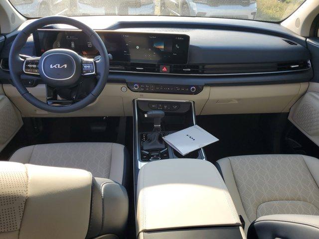 new 2025 Kia Carnival car, priced at $38,467