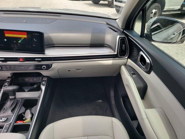 new 2025 Kia Sorento car, priced at $32,916