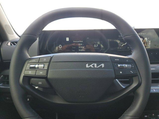 new 2025 Kia K4 car, priced at $22,058