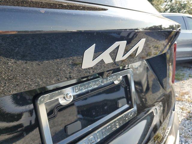 new 2025 Kia Sorento car, priced at $28,372