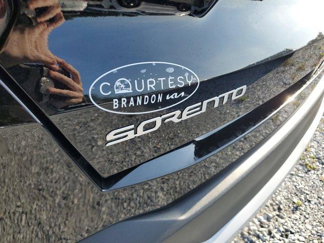 new 2025 Kia Sorento car, priced at $28,372