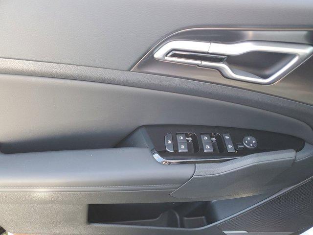 new 2025 Kia Sportage car, priced at $29,043