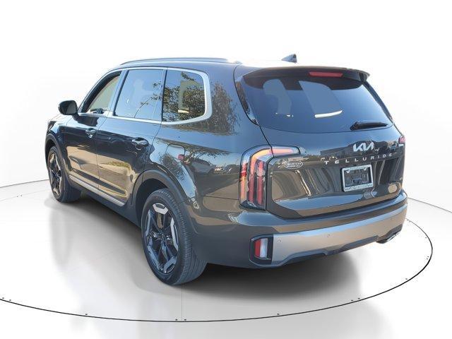 new 2025 Kia Telluride car, priced at $42,124