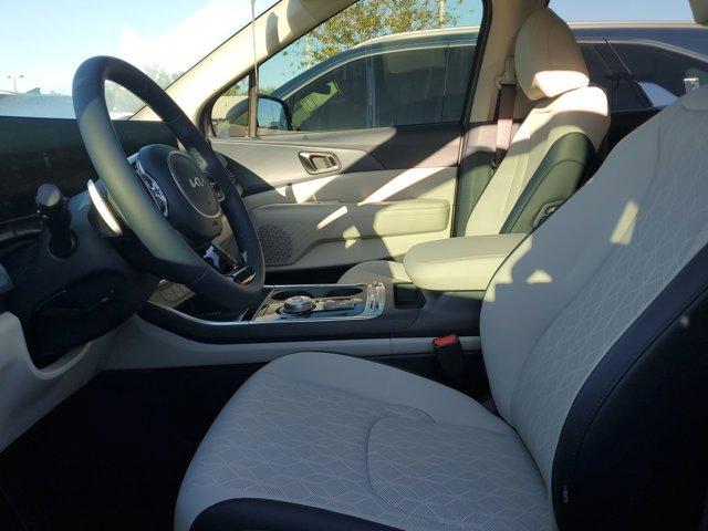 new 2025 Kia Carnival Hybrid car, priced at $48,295