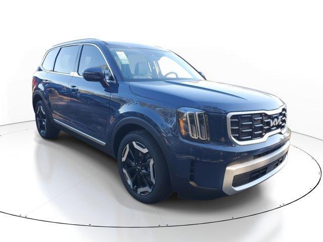 new 2025 Kia Telluride car, priced at $38,725