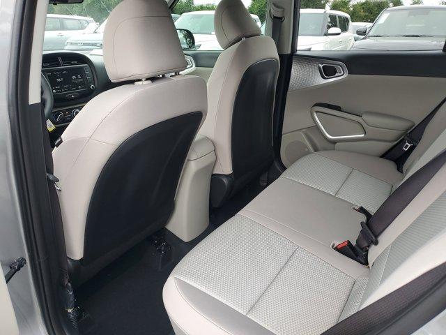 new 2025 Kia Soul car, priced at $19,324