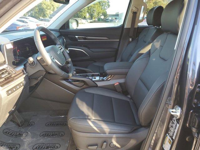new 2025 Kia Telluride car, priced at $40,857