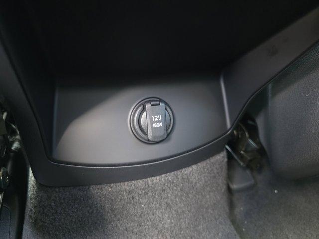 new 2025 Kia Sorento car, priced at $31,775