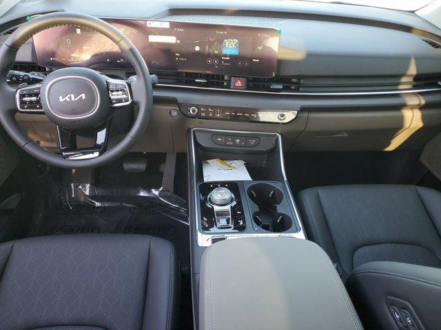 new 2025 Kia Carnival Hybrid car, priced at $47,100
