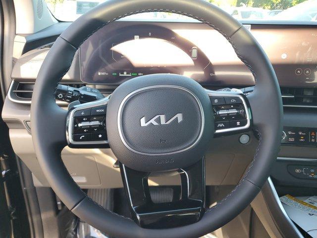 new 2025 Kia Carnival Hybrid car, priced at $47,100