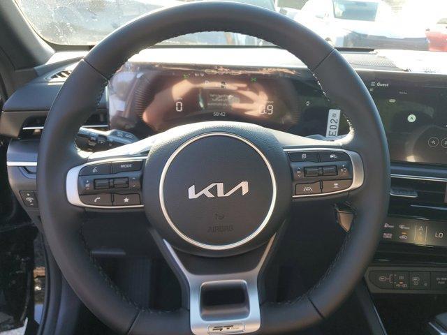 new 2025 Kia K5 car, priced at $27,454