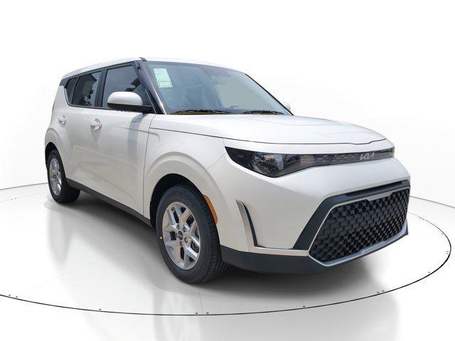new 2025 Kia Soul car, priced at $21,413