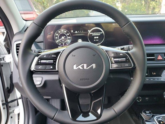 new 2025 Kia Seltos car, priced at $26,101