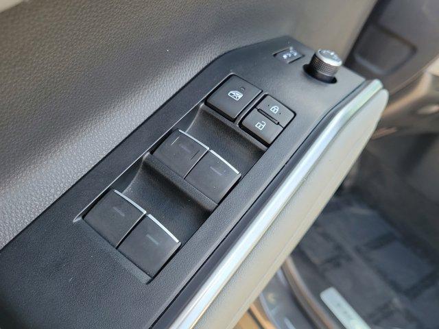 used 2023 Toyota Highlander car, priced at $37,897