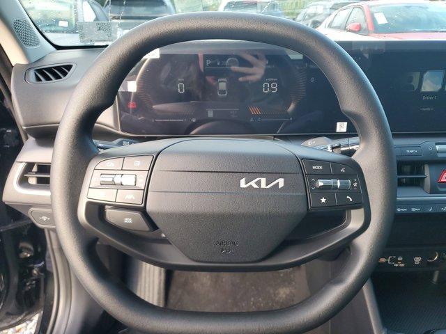 new 2025 Kia K4 car, priced at $23,082