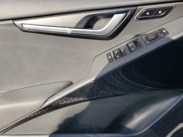 new 2025 Kia Niro Plug-In Hybrid car, priced at $39,460