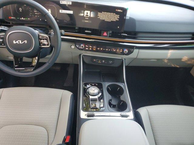 new 2026 Kia Carnival Hybrid car, priced at $52,210