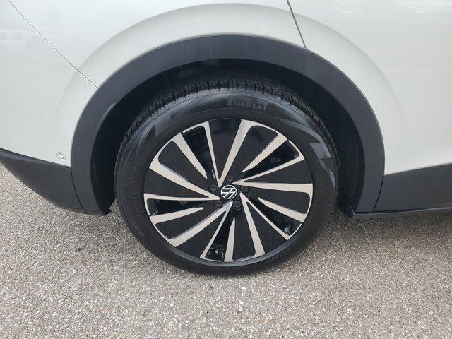 used 2024 Volkswagen ID.4 car, priced at $25,966