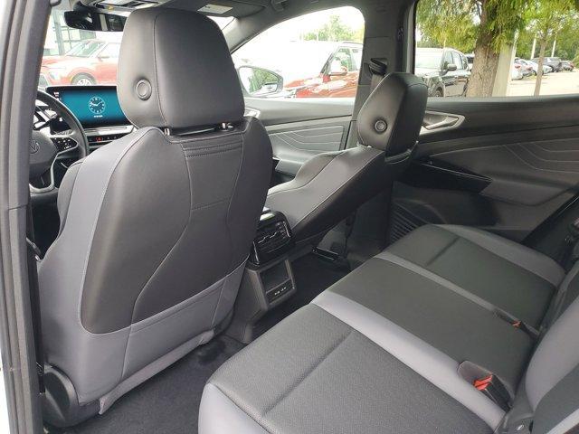 used 2024 Volkswagen ID.4 car, priced at $25,966