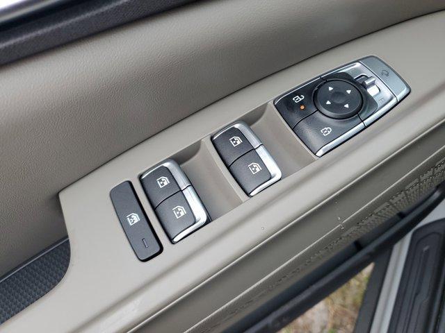 new 2026 Kia Carnival Hybrid car, priced at $43,373