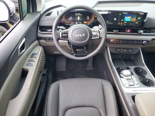 new 2026 Kia Carnival Hybrid car, priced at $43,373