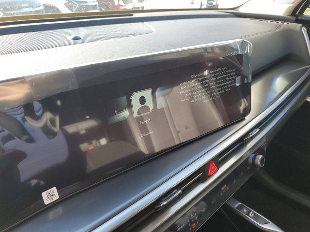 new 2025 Kia Sorento car, priced at $33,611