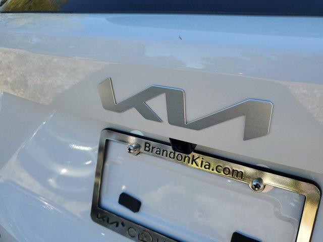 new 2025 Kia Sorento car, priced at $33,611