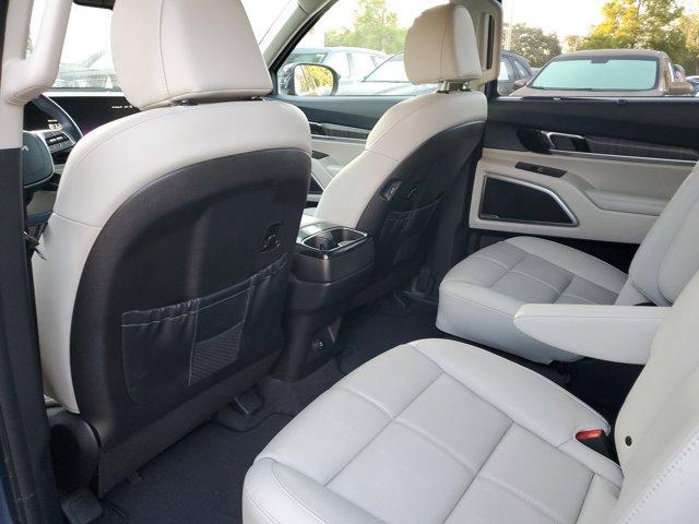 used 2023 Kia Telluride car, priced at $33,496