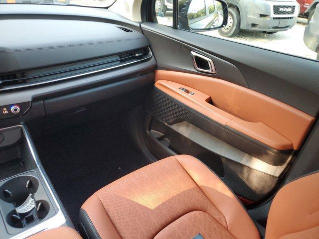 new 2025 Kia Carnival Hybrid car, priced at $42,672