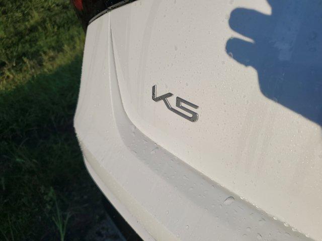 new 2026 Kia K5 car, priced at $30,213