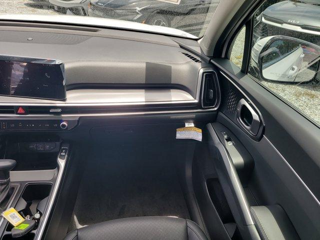 new 2025 Kia Sorento car, priced at $36,627