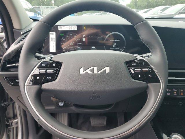 new 2025 Kia Niro EV car, priced at $33,801