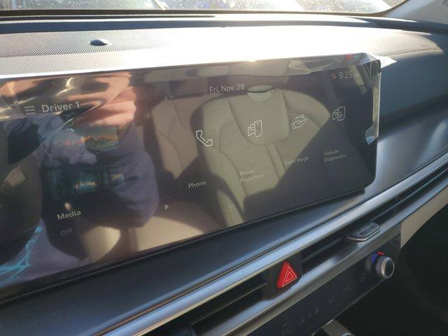 new 2026 Kia Sorento car, priced at $32,902