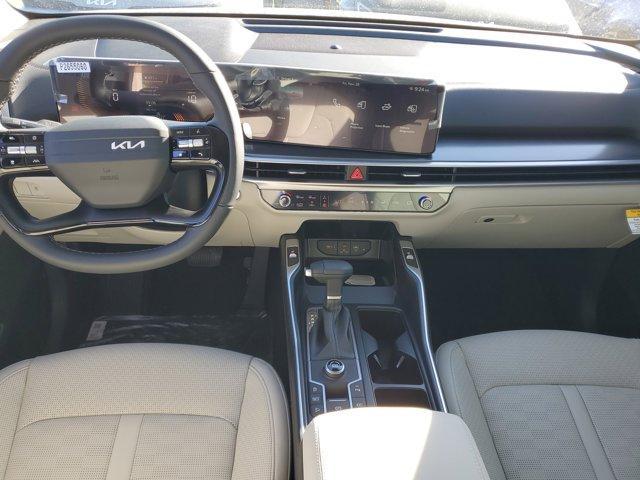 new 2026 Kia Sorento car, priced at $32,902