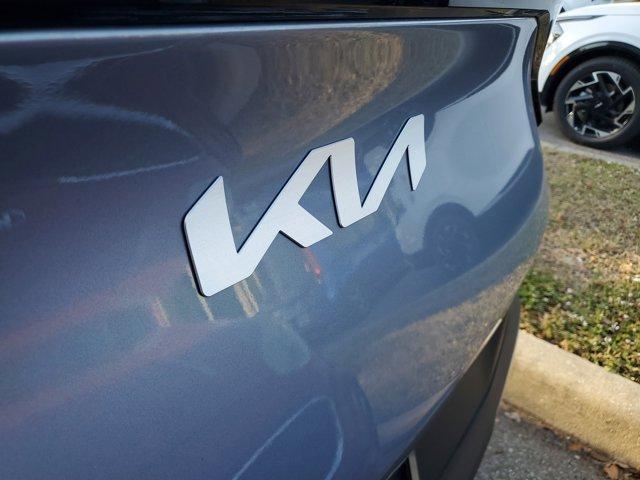 new 2025 Kia Sportage car, priced at $29,496
