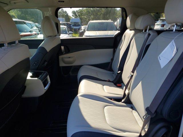 new 2025 Kia Carnival car, priced at $38,781
