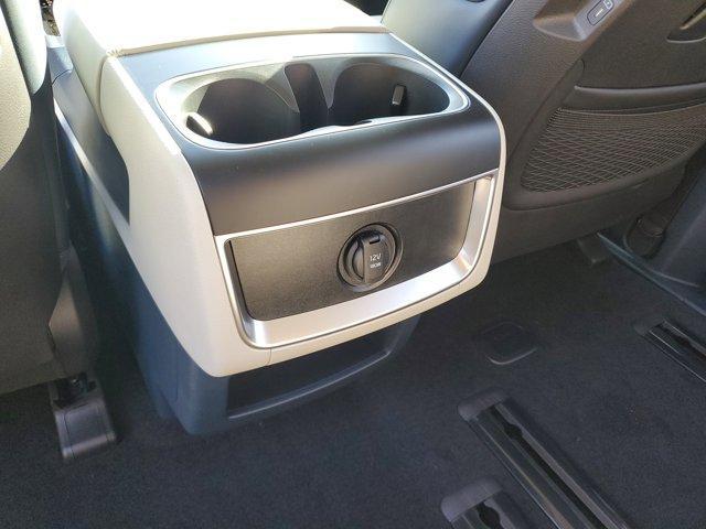 new 2025 Kia Carnival car, priced at $38,781