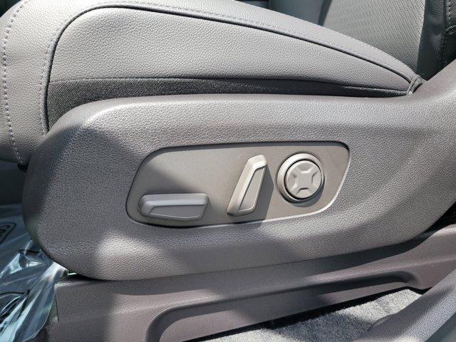 new 2026 Kia Carnival car, priced at $50,234