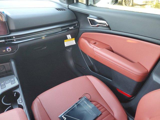 new 2026 Kia Sportage car, priced at $33,325